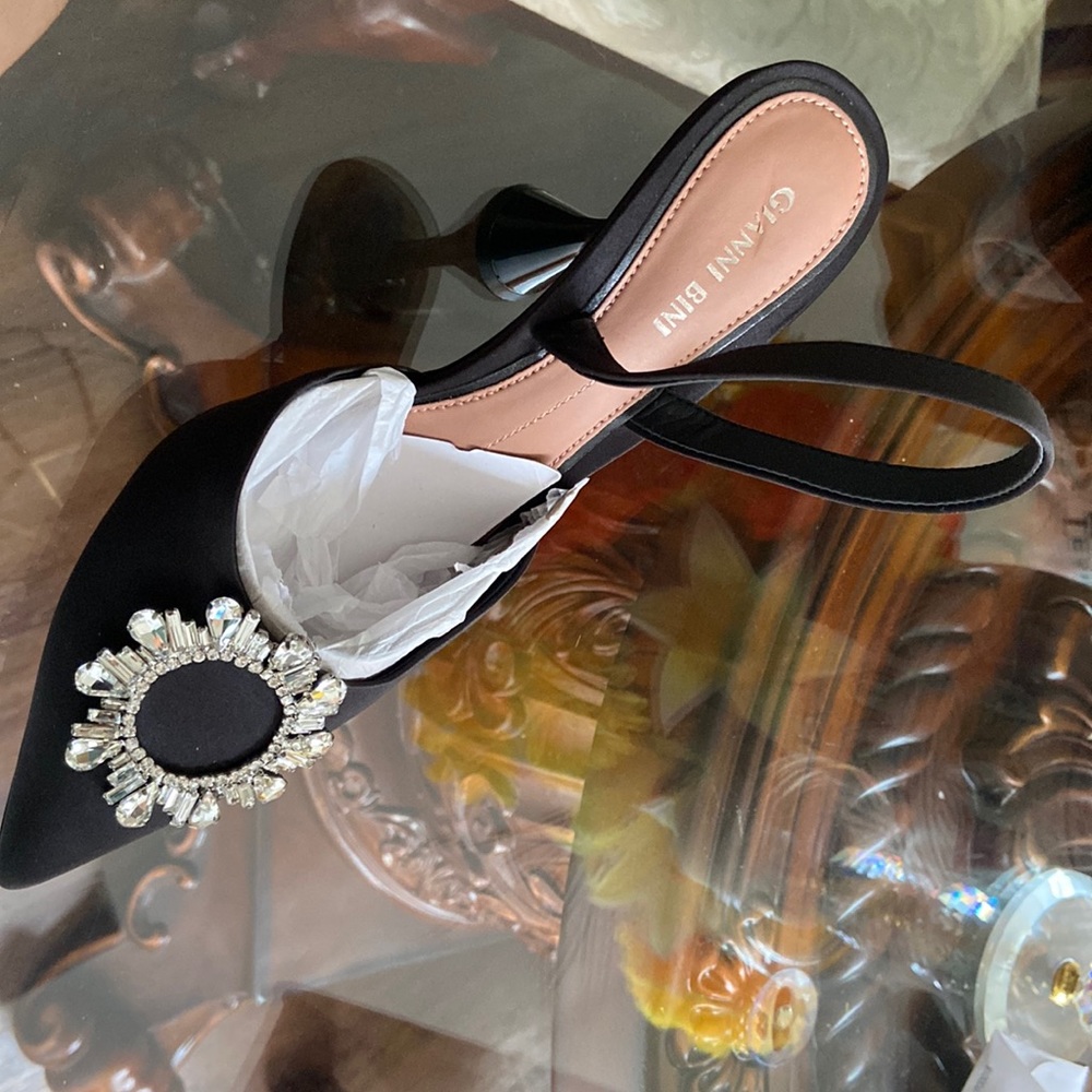 Gianni Bini Slingback Pointed Toe Heel